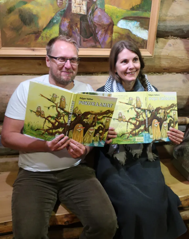 Kunstituba kirjanikuga  Daila Ozola ja Contra